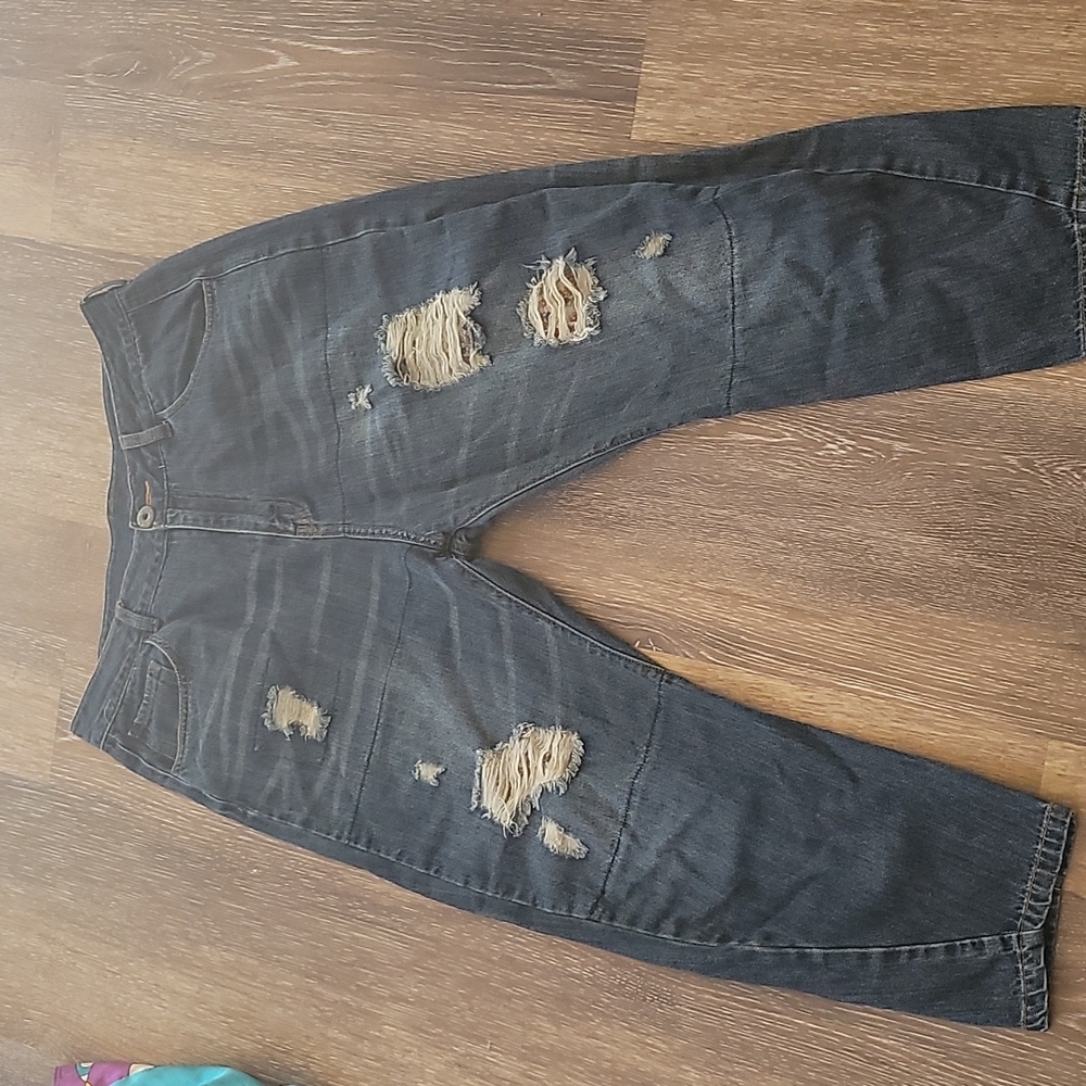 MONTHORIGIN PATCHWORK DISTRESSED JEANS - Picture 11 of 11